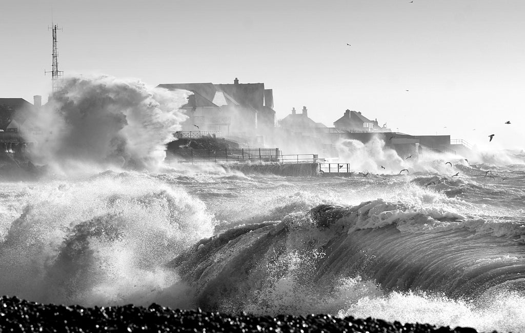 'Storm Eleanor hits West Sussex' Canvas Print