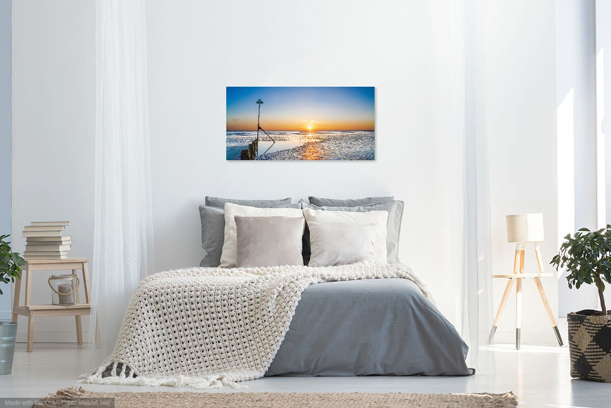 'The Final Sunset of 2020 at East Wittering Beach'  Canvas Print